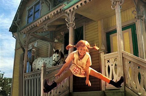 Pippi Longstocking Happy Woman Day, Pippi Longstocking, Happy Women, Back In The Day, Powerful Women, Ladies Day, A House, Role Models, Childhood Memories