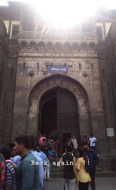 Pune - City of Rush and Halts -Shaniwar wada Pune Snapchat Stories Day, Pune City Aesthetic, Pune City Snaps, Pune City Photography, Pune Snapchat Stories, Pune Snapchat, Pune Snap, Vlog Aesthetic Background, Shaniwar Wada