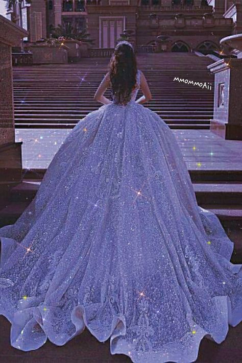 Yn Dress, Aesthetic Princess Dress, Ball Gowns Fantasy, Color Melon, Royalty Dress, Crazy Dresses, Sparkle Outfit, Pretty Quinceanera Dresses, Gorgeous Prom Dresses