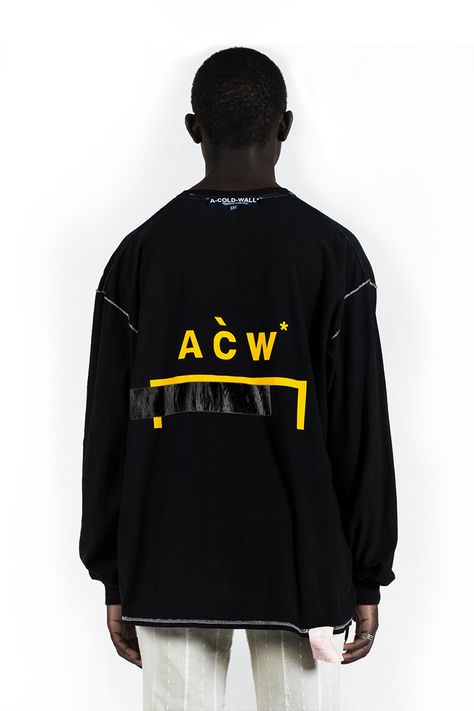 A-COLD-WALL* Drops New Items for Fall/Winter 2016 Hoodies Design Ideas, Black Dude, A Cold Wall, Black Tape, Clothing Details, Performance Wear, Japanese Street Fashion, Fashion Graphic, Fall Winter 2016