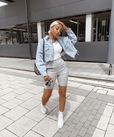 Cute Biker Shorts, Biker Shorts Outfits, Looks Hip Hop, Shorts Outfits, Chill Outfits, Streetwear Fashion Women, Cute Swag Outfits, Dope Outfits, Mode Inspiration