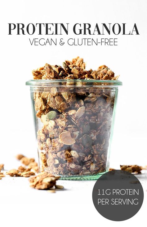 High Protein Vegan Granola Protein Granola Recipe, Peanut Butter Banana Protein, High Protein Granola, Banana Granola, Protein Granola, Vegan Granola, Chunky Peanut Butter, Banana Protein, Vegan Peanut Butter