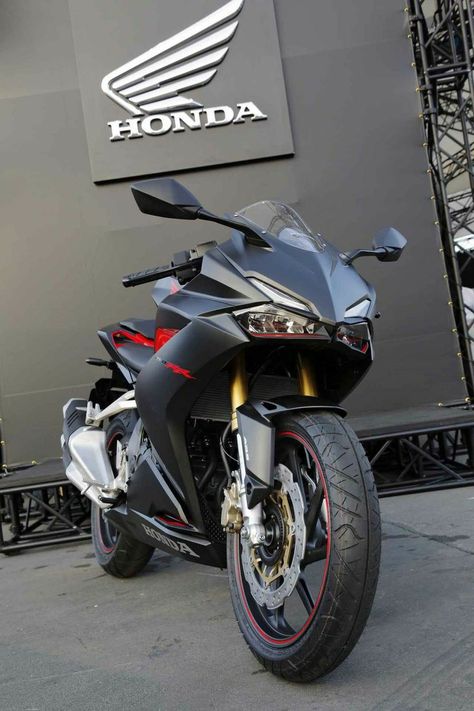 Honda Cbr 250rr, Honda Sport Bikes, Cbr 250 Rr, Yamaha Scooter, Motorcycle Birthday, Honda Cbr250r, Bike Camping, Honda Bikes, Fast Bikes