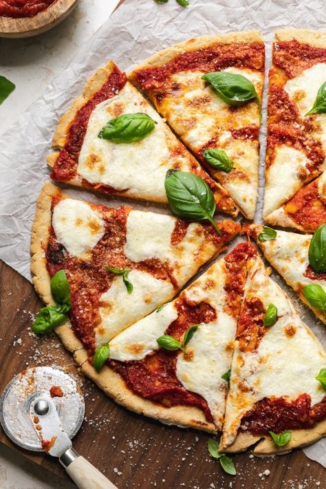 Gluten Free Pizza Dough Recipe, Gluten Free Pizza Dough, Easy Pizza Dough, Pizza Sauce Recipe, Pizza Dough Recipe, Gluten Free Pizza, Easy Pizza, Margherita Pizza, Pizza Recipes Dough