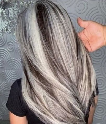 Platinum Hair With Dark Lowlights, Platinum Blonde Hair With Chunky Lowlights, Chunky Dark Low Lights For Blonde Hair, Dark Brown Hair With Chunky Platinum Highlights, Long Layered Silver Hair With Bangs, Grey And Silver Hair, Platnium Blonde Hair With Lowlights And Highlights Ash Brown, Balyage Long Hair, Biolage Hair