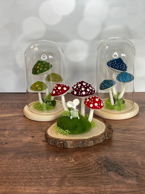 PATTERN Felt Mushrooms - Etsy Mushroom Kits, Felt Mushroom, Mushroom Crafts, Deco Nature, Terrarium Decor, Mushroom Decor, Mushroom Art, Cute Room Decor, Handmade Felt