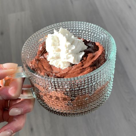 Ok guys, this chocolate scrambled egg pudding tastes JUST like those snack packs we used to eat as a kid (I truly hope we aren’t still consuming those!) but this version has benefits! – Oh….and you can’t even taste the eggs!   TRUST ME! It’s no different than adding eggs to brownies, cakes, cookies, and […] Carb Free Bread, Lemon Macaroons, Egg Pudding, Chocolate Protein Muffins, Nut Free Cookies, Vegan Pumpkin Bread, Egg Chocolate, Kid Foods, Chocolate Protein Bars