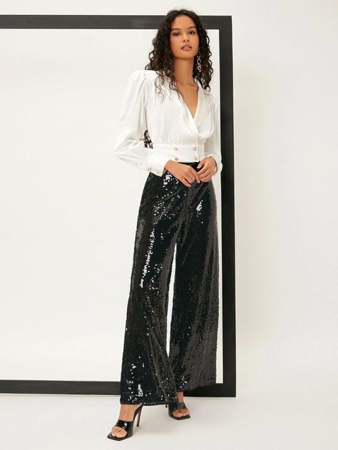 l Sequin Pants Outfit Holiday, Black Sequin Pants Outfit, Sequence Pants, Sequins Pants Outfit, Black Sequin Pants, Vegas Outfits, Las Vegas Outfit, Sequin Pant, Sequin Knit