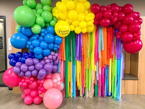 Art Themed Birthday Decorations, Mexican Theme Party Decorations, Mickey First Birthday, Sesame Street Birthday Party, Mexican Party Theme, Fiesta Theme, Sesame Street Birthday, Diy Birthday Decorations, Colorful Birthday