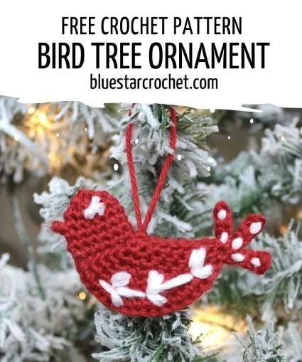 A free crochet pattern of a bird ornament. Do you want to crochet this bird? Read more about the Free Crochet Pattern Bird Tree Ornament. Crochet Bird, Crochet Bird Patterns, Dove Ornaments, Crochet Snowflake, Snowflake Patterns, Mini Amigurumi, Bird Free, Crochet Birds, Crochet Ornaments