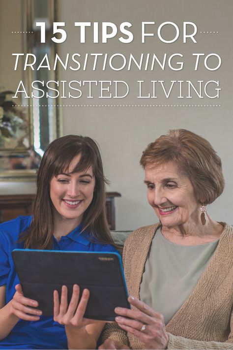 Assisted Living Packing List, Assisted Living Move In Checklist, Assisted Living Decor Ideas, Assisted Living Bedroom Ideas, Moving Packing Tips, Assisted Living Decor, Senior Living Marketing, Assisted Living Homes, Senior Assisted Living