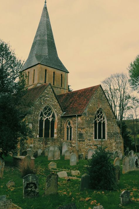 Old English Country Churches, Churches In Ireland, Gloomy English Countryside, Bridget Jones Movies, European Churches Architecture, Old Irish Buildings, Church Architecture, English Countryside, Old English