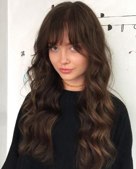 2023 Hair Trends For Women Long Hair, Long Wavy Hair Bangs, Long Haircut With Layers And Bangs, Trendy Hair Cuts For Long Hair, Bangs On Wavy Hair, Edgy Haircuts For Long Hair, Trendy Long Haircut, Best Haircuts For Long Hair, Long Wavy Hair With Bangs