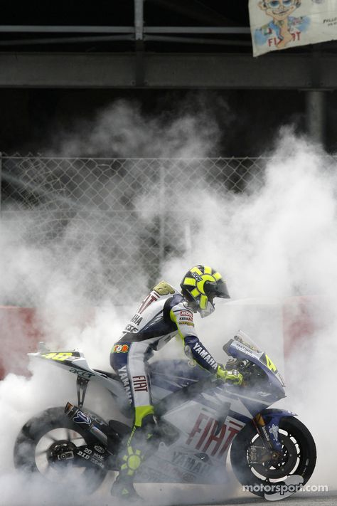 Rossi Valentino Rossi Aesthetic, Valentino Rossi Wallpapers, Valentino Rossi Yamaha, Vr46 Valentino Rossi, Motogp Valentino Rossi, Motogp Rossi, Racing Quotes, Valentino Rossi 46, Motorcycle Aesthetic