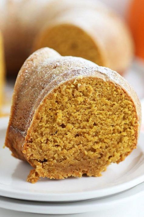 Pumpkin and Ginger Pound Cake recipe - from RecipeGirl.com Ginger Pound Cake, Cheese Deserts, Banana Cakes, Fall Baking Recipes, Pumpkin Ice Cream, Pumpkin Cake Recipes, Weeknight Recipes, Pound Cake Recipe, Ginger Cake