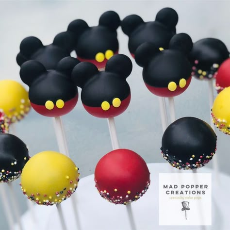 Mickey Mouse Party Desserts, Mickey Mouse Sheet Cake, Simple Mickey Mouse Cake, Mickey Mouse Dessert Table, Mickey Mouse Birthday Ideas, Mickey Mouse Desserts, Mickey Cake Pops, Mouse Dessert, Bolo Do Mickey Mouse