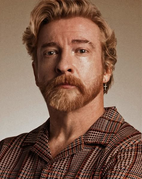 Rhys Darby, Stede Bonnet, Mens Hairstyles Thick Hair, Tom Selleck, Taika Waititi, Body Love, Gender Envy, Good Omens, Us Flag