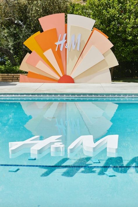 Pool at H&M Coachella event Corporative Events, Brand Activation Ideas, Coachella 2022, Coachella Inspiration, Corporate Event Design, Beach Events, Studio C, Event Backdrop, Pola Kristik