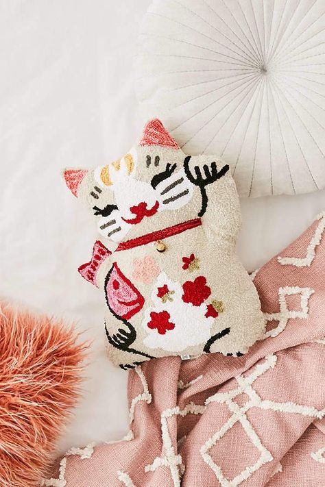 Peach Pillow, Cat Throw Pillow, Asian Homes, Teen Girl Bedroom, Asian Home Decor, Cat Pillow, Maneki Neko, Lucky Cat