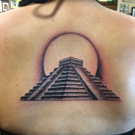 Tattoo of the Mayan pyramid El Castillo with a moon rising behind it Aztec Temple Tattoo, Pyramid Tattoos, Pyramid Tattoo, Aztec Temple, Aztec Pyramids, Temple Tattoo, Mayan Tattoos, Aztec Tattoos, Mexican Art Tattoos