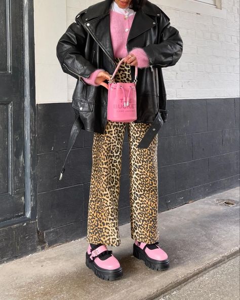 A leopard print and pink outfit combo (again) 🐆🎀 Featuring my fave thrifted leather jacket £24.99 from @ageuk_shop which I’ll never be… | Instagram Colorful Leather Jacket Outfit, Colourful Leather Jacket, Pink And Leopard Outfit, Pink Boots Outfit, Leopard Outfit Ideas, Colorful Leather Jacket, Pink Jeans Outfit, Pink Fall Outfits, Pink Jacket Outfit