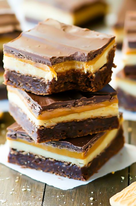 Twix Brownies Twix Recipes, Twix Brownies, Life In The Lofthouse, Brownie Mix Recipes, Twix Cookies, Baking Cocoa, Delicious Brownies, Menu Plan, Cookie Bar Recipes