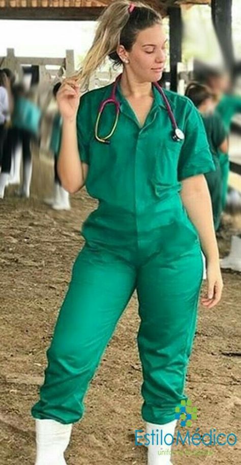 Cute Nursing Scrubs, Med Vet, Cute Cowgirl Outfits, Hunter Wellies, Vet Assistant, Cotton Lycra Fabric, Scrubs Outfit, Nurse Love