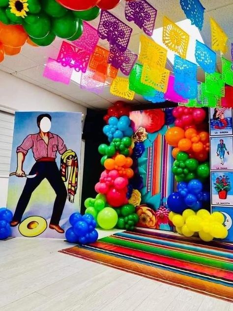 60s Theme, Mexican Birthday Parties, Mexican Party Decorations, School Board Decoration, Ideas Fiesta, Fiesta Birthday Party, Mexican Birthday, Mexican Party Theme, Fiesta Birthday