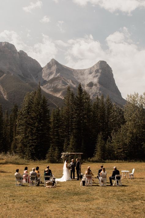 Out of doors Ceremony within the Mountains in Canmore, Alberta | Willow and Wolf Pictures- #Alberta #Canmore #Ceremony #Mountains #Outdoor #Photography #Willow #wolf Check more at https://howcandothis.com/weddingideas/out-of-doors-ceremony-within-the-mountains-in-canmore-alberta-willow-and-wolf-pictures/ Outside Mountain Wedding, Fall Mountain Elopement Ideas, Married In The Mountains, Summer Wedding In The Mountains, Indian Wedding Mountains, Small Wedding In The Mountains, Wedding Ceremony Mountains, Small Montana Wedding, Private Mountain Wedding