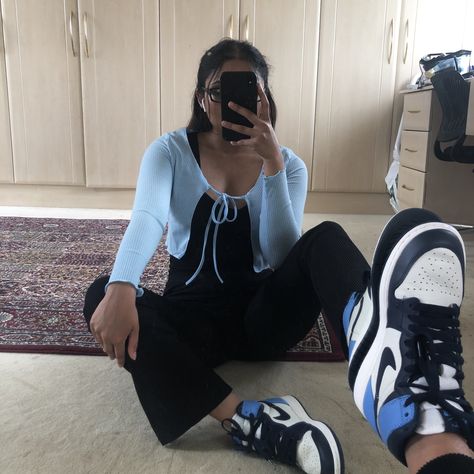 Blue cardigan and jordan obsidians Blue Nikes Outfit, Jordan 1 Blue Outfit Women, Blue Jordans Outfit Women, Jordan Obsidian Outfit, Obsidian Jordan 1 Outfit, Jordan 1 Obsidian Outfit Women, Jordan 1 Obsidian Outfit, Foto Jordan, Blue Jordan 1 Outfit