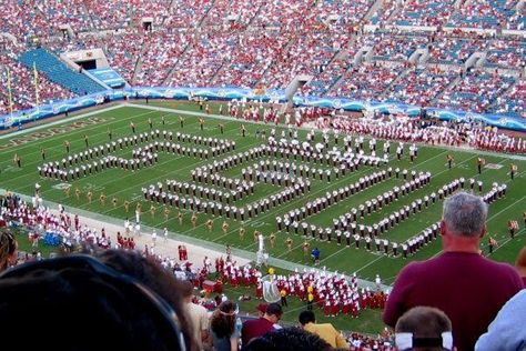 Florida State University Marching Chiefs Fsu Gameday, Florida State Football, Fsu Football, College Vision Board, Fsu Seminoles, Panama City Florida, College Colors, Oregon Ducks Football, Dream College