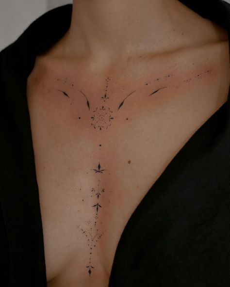 Luna magical sternum ✨ - [ ] #tattoos #ink #moroccotattoo #tattoomarrakech #traveltattoo #tattoosouvenir #francetravel #berber… | Instagram Body Chain Tattoo, Minimalist Chest Tattoo, Chest Ornamental Tattoo, Dainty Chest Tattoo Female, Clavicle Tattoos For Women, Ornamental Sternum Tattoo, Tattoo Clavicle, Chest Tattoo Designs Female, Feminine Back Tattoos