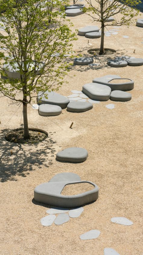 Landscape Furniture Design, Pebble Seating, Site Furniture Landscape, Pebble Furniture, Street Furniture Design, Park Furniture, Urban Seating, Bench Design Public, Landscape Furniture