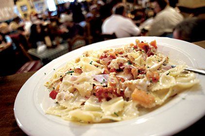 Recipe Ladies HR: johnny carino's bowtie festival pasta.  I love this recipe from Johnny Carino's - I have cooked this multiple times now and it is delicious.  I like making extra sauce and freezing it to use for next time and that works great too! Johnny Carinos Skilletini Recipe, Bowtie Festival Pasta, Johnny Carinos, Citrus Marinade, Bowtie Pasta, Roma Tomatoes, Copycat Recipe, Dried Tomatoes, Italian Dishes