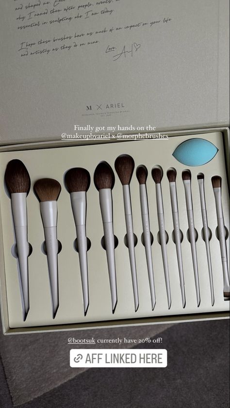 makeuo by ariel makeup brushes morphe Morphe Ariel Brushes, Makeup By Ariel Brushes, Makeup By Ariel, Ariel Makeup, Skin Care Basics, Makeup List, Makeup Accesories, Cute Makeup Looks, Face Card