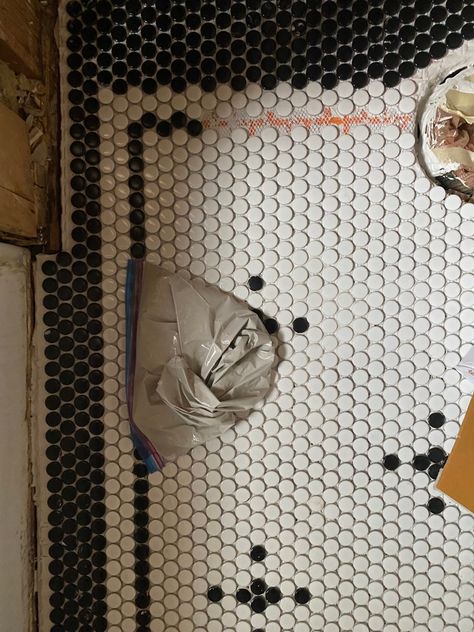 DIY Vintage-Inspired Patterned Penny Tile Bathroom Floor Penny Tiles Bathroom Floor, White Penny Tile Bathroom, Penny Tile Bathroom, Penny Tile Floor, Penny Floor Designs, Penny Tile Bathroom Floor, Black And White Bathroom Floor, Penny Tiles Bathroom, Tile Bathroom Floor