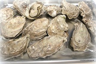 LetsGetCookinggg ♥ Yen: How to Cook Oysters- In the Oven Cooking Oysters In Shell, Steamed Oysters On Stove, How To Cook Oysters In The Shell, Oven Baked Oysters, How To Cook Oysters, Broiled Oysters In Oven, Roasted Oysters In Oven, Baked Oysters On The Half Shell, Oysters In The Oven