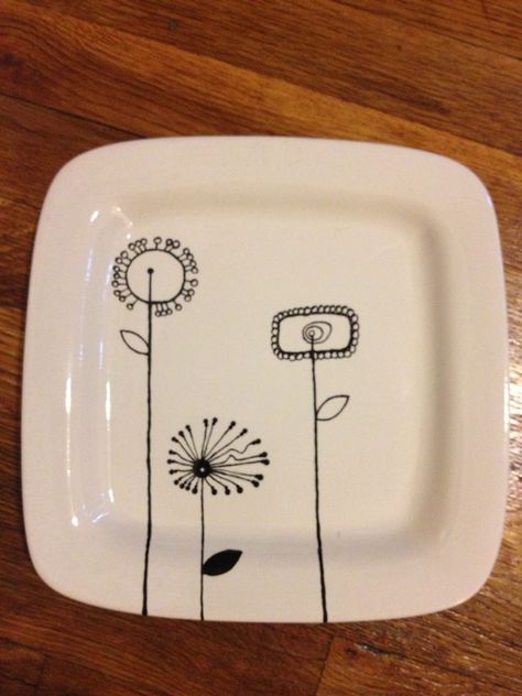 Square Dinner Plates, Sharpie Crafts, Hobbies To Try, Paint Your Own Pottery, Hobbies That Make Money, Painted Pottery, Sharpie Art, Hand Painted Pottery, Painted Plates