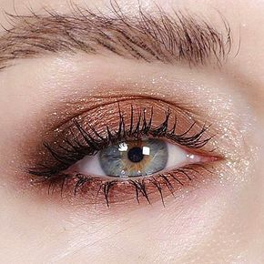 Light Brown Eyeshadow, Eye Makeup Pictures, Colorful Eye Makeup, Makeup Eye Looks, Bold Makeup, Mac Eyeshadow, Brown Eyeshadow, Design Landscape, Quotes Disney