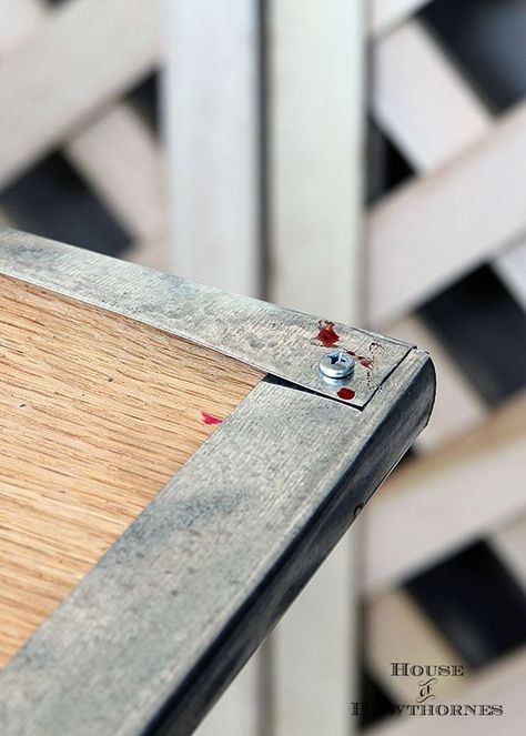 DIY instructions for making a zinc top table. Dining table could be used inside or outside. Galvanized sheet metal was used to keep the cost low. Diy Kitchen Table Top, Zinc Table Top, Metal Countertops, Kitchen Table Top, Zinc Table, Galvanized Sheet Metal, Diy Kitchen Table, Diy Table Top, Galvanized Sheet