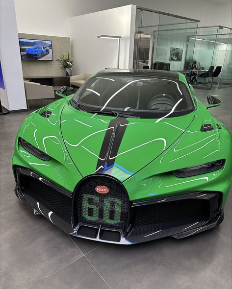 The Bugatti Pur Sport “Soixante” painted in Viper Green w/ exposed carbon fiber Photo taken by: @emc2ny on Instagram Bugatti Pur Sport, Green Bugatti, Mustang Car Aesthetic, 2023 Ford Mustang, 2022 Ford Mustang, Punisher Logo, Green Cars, Mustang Car, Ford Mustang Car