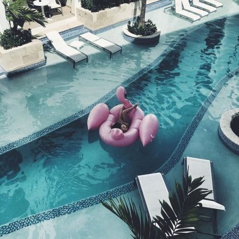 Summer Goals, Pool Floats, Inflatable Pool, Summer Feeling, Beach Vibes, Photo Instagram, Beach Vibe, Endless Summer, Cruises