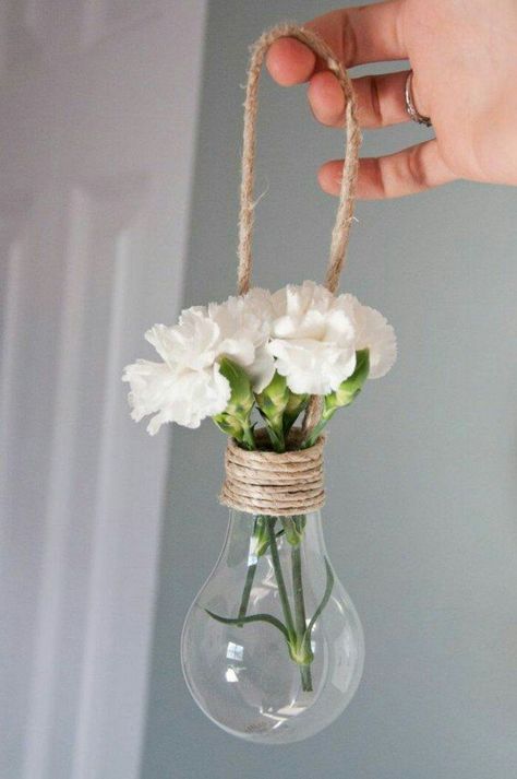 Light Bulb Vase, Light Bulb Crafts, Easy Room Decor, Easy Diy Room Decor, Cute Diy Room Decor, Diy Crafts To Do, Deco Floral, Easy Diy Art, Diy Creative Crafts