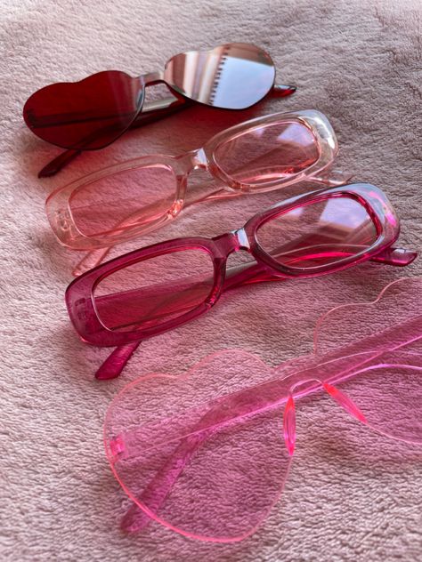 Pink sunglasses heart bachelorette party ideas aesthetic valentines party galentines pink red hot Barbie Sunglasses Pink, Pink Glasses Aesthetic, Pink Sunglasses Aesthetic, Pink Sunglasses Outfit, Heart Sunglasses Bachelorette, Barbie Glasses, Hot Pink Sunglasses, Barbie Sunglasses, Sunglasses Bachelorette Party