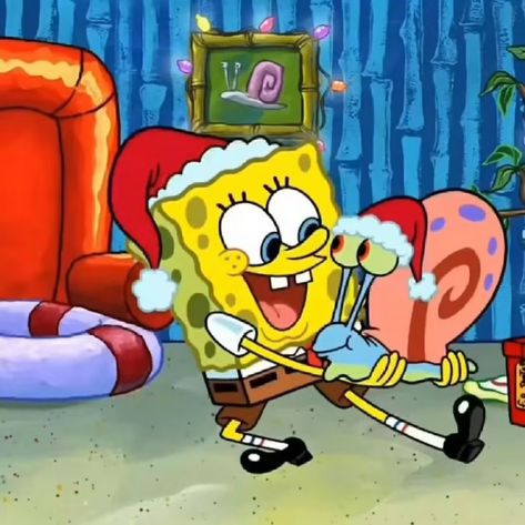 Spongebob Christmas Drawing, Christmas Spongebob Pfp, Spongebob Christmas Painting, Spongebob Christmas Aesthetic, Spongebob Winter, Christmas Spongebob, Spongebob Comics, Spongebob Halloween, Spongebob Friends