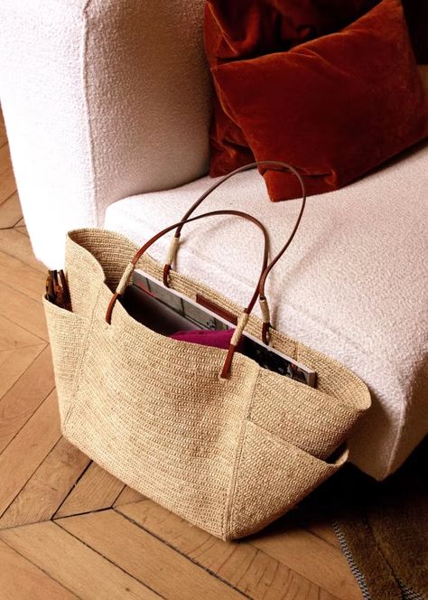 Paloma Basket - Natural - Raffia - Sézane Bag Women Fashion, Raffia Bag, Woven Raffia, Straw Bags, Basket Bag, Big Bags, Woven Bag, Parisian Style, Paloma