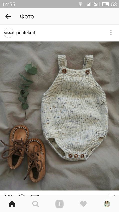 Baby Romper Diy, Diy Crafts Knitting, Baby Romper Pattern, Knit Baby Romper, Ravelry Knitting, Romper Pattern, Baby Garments, Baby Clothes Patterns, Knitting Supplies