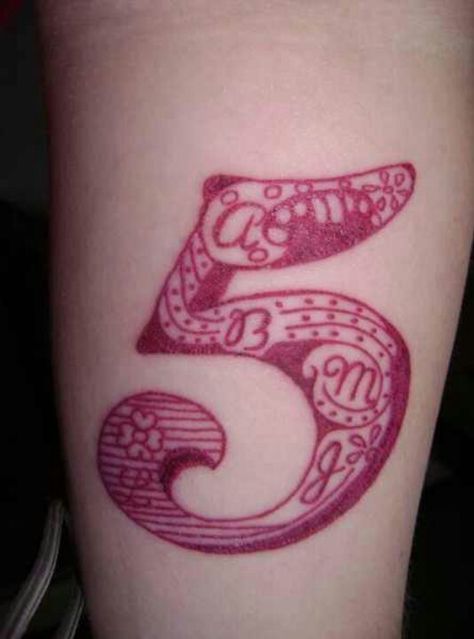 The number 5 then five initials in it. Cute (Trademark - 555 Studios) Number 5 Tattoo, 5 Tattoo, Sister Tat, Number Tattoos, C Tattoo, Sibling Tattoos, 4 Tattoo, Family Tattoos, Sister Tattoos