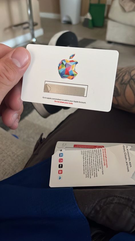 Apple Card $500, Apple Card 200$ Picture, Gift Card Book Ideas, Medicine Pic Snapchat, Fans Card, Fridge Photos, Apple Card, Tire Pictures, Deni Denials