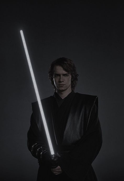 Star Wars Art Aesthetic, Anakin Wallpaper Iphone, Anakin Skywalker Poster, Anakin Skywalker Wallpaper Aesthetic, Anakin Skywalker Lockscreen, Anikan Skywalker Wallpaper, Star Wars Wallpaper Anakin, Star Wars Profile Picture, Anakin Wallpaper